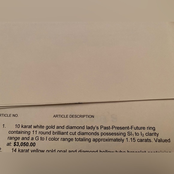 Zales Round cut past, present and future ring. - Picture 8 of 9